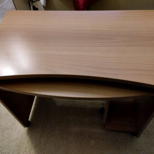 Desk with sliding shelf in walnut color Neoset like new