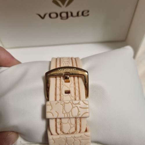 Vogue wristwatch used, waterproof stainless steel, pink gold
