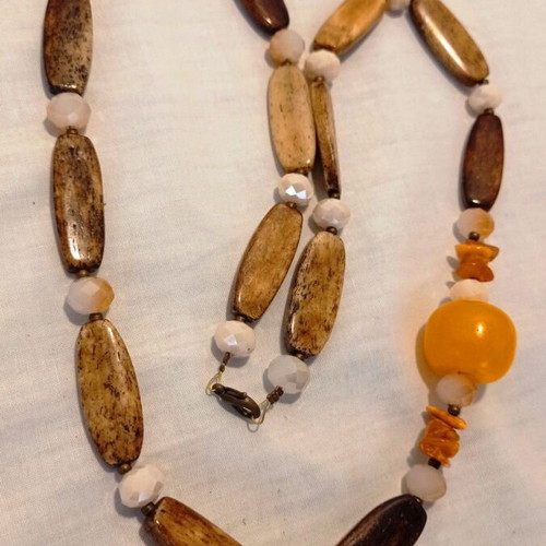 Vintage Ethnic Long Necklace 69cm from Natural Bone and Beads like new