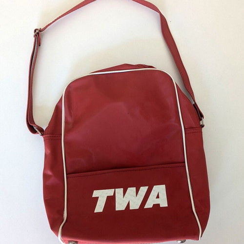 Vintage TWA Trans World Airlines Shoulder Bag like new, red