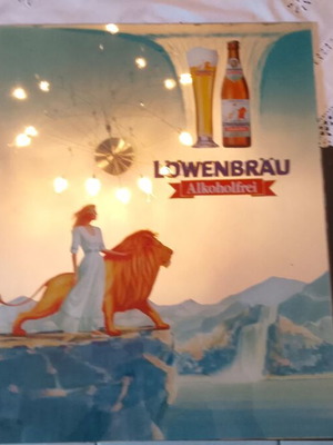 Antique Lowenbrau beer glass advertising 1980-85 like new