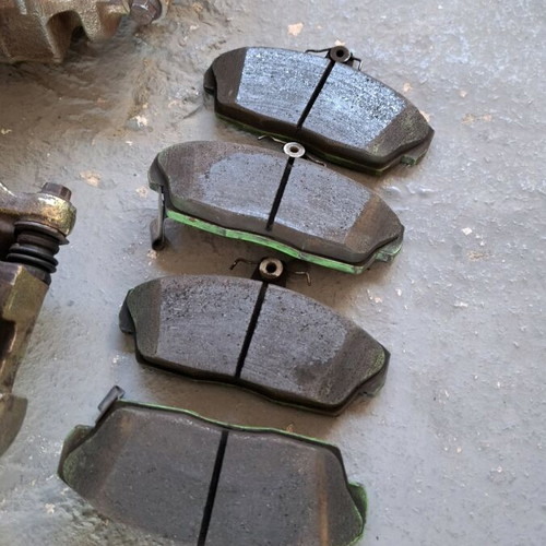 Honda Civic EP2 front calipers and brake pads like new, 262mm disc