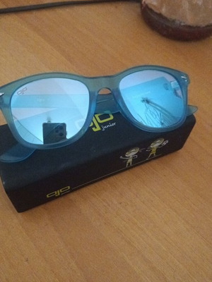 Children's sunglasses turquoise used, very good condition