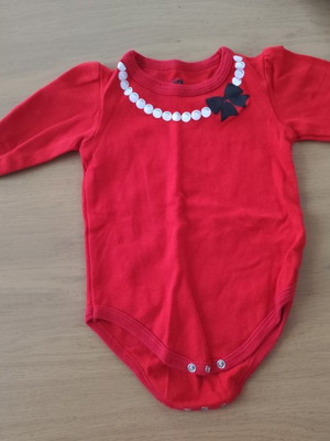Baby Long-Sleeve Romper HB 9 to 12 Months like new