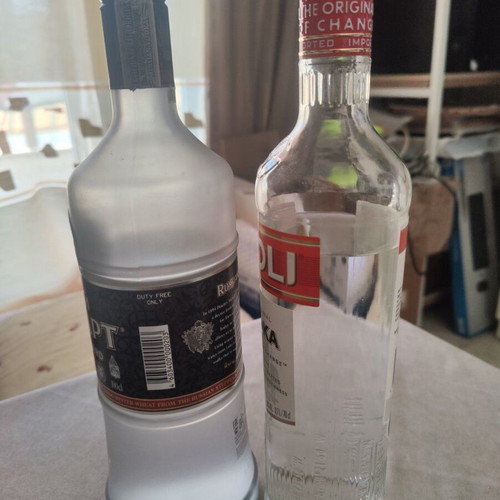 Vodka Stoli 70cl and Russian Standard 1lt pair, little used