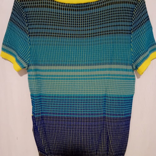 Desigual knitted short-sleeve blouse Small 36 like new, blue and yellow