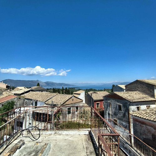 Detached house 100 sqm near Corfu town with sea view