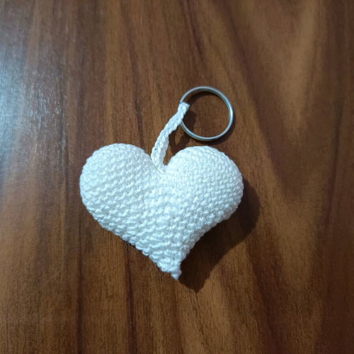 Handmade knitted heart keychain new