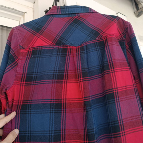 Lee red and blue checked shirt, small