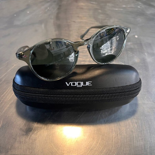 Vogue VO5327S 282071 sunglasses like new, transparent grey and dark green