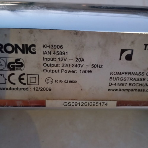 Power inverter car converter like new