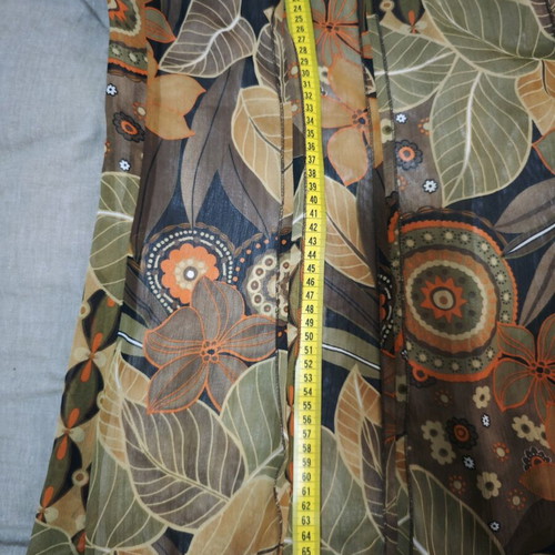 Elegant Vagias Collection suit like new with floral details
