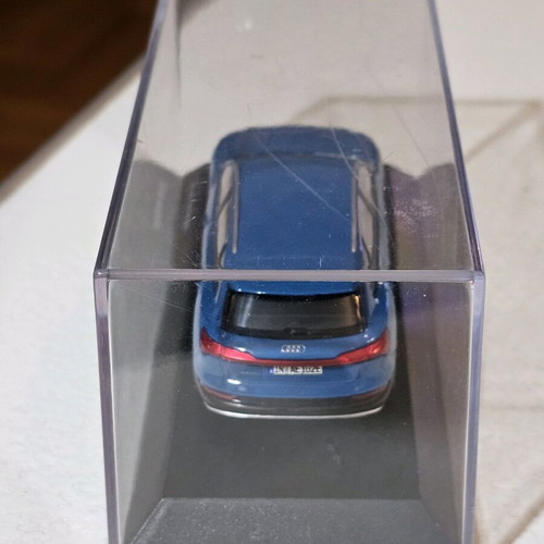 Audi E-Tron model Spark 1:43 used, collectible