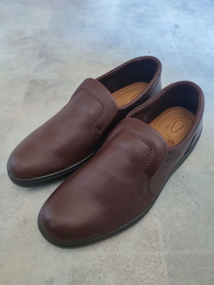 Ecco Soft men's leather slip-on shoes size 43, brown