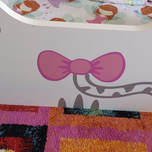 Children's Bed "Cat" Like New for Girls Up to 9 Years with Anatomical Mattress
