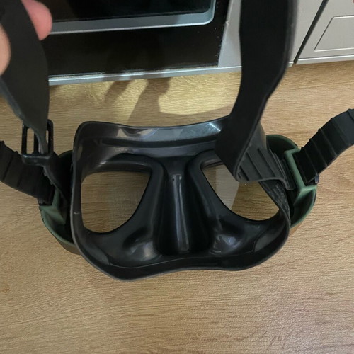 Super Occhio Camo Low Volume Diving Mask used for Spearfishing