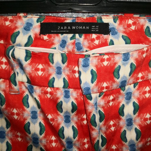 Spring colorful Zara chino pants like new, size 34