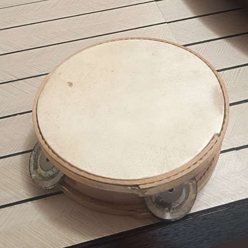 Small wooden traditional tambourine 15cm used, vintage decorative
