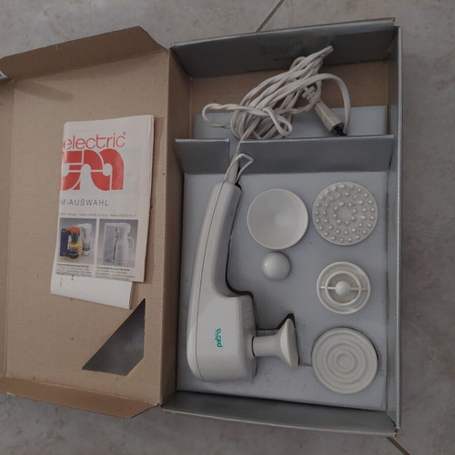 Massage device PC60 with attachments