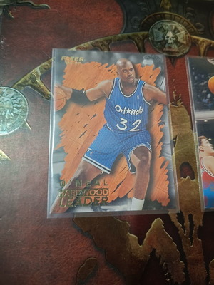 Κάρτες Shaquille O'Neal Fleer NBA 1996-97, πακέτο 2