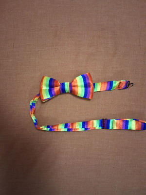 Bow tie used