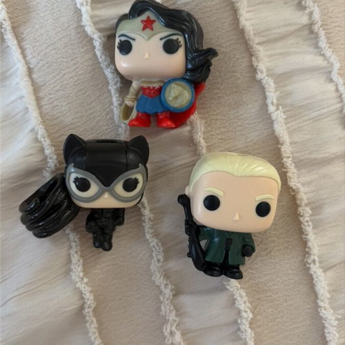 Kinder Joy Funko Pop DC and Harry Potter like new