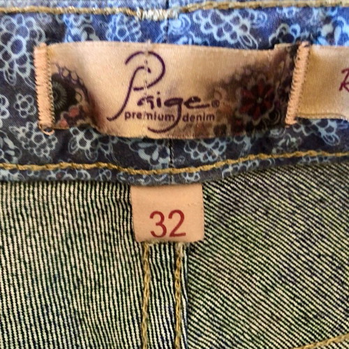 Paige Premium Denim Rising Glen jeans like new, blue