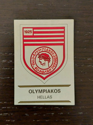 Olympiakos Panini Football Clubs 1975 like new collectible sticker