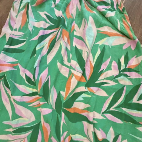 Maxi dress Stradivarius like new, colorful green, back tie