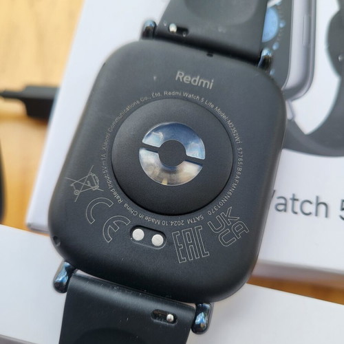 Redmi Watch 5 Lite smart watch like new with AMOLED display