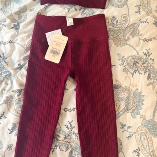Fabletics set new, red