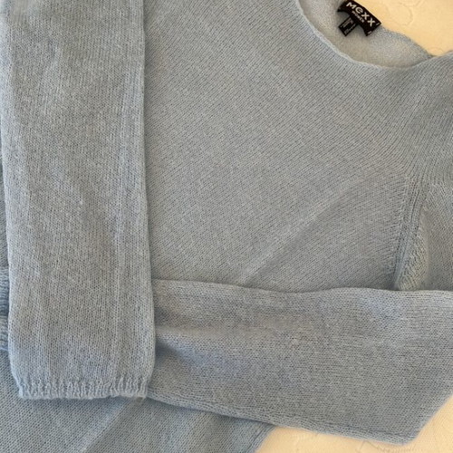 Vintage baby blue wool sweater large, like new