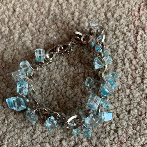 Bracelets set like new (faux bijoux)