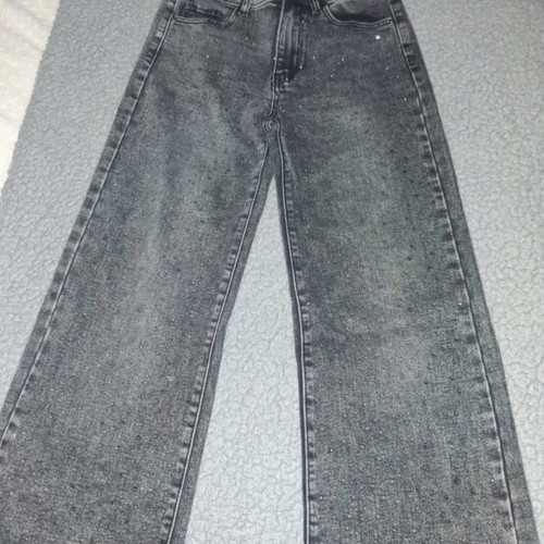 Jeans flared with rhinestones, new