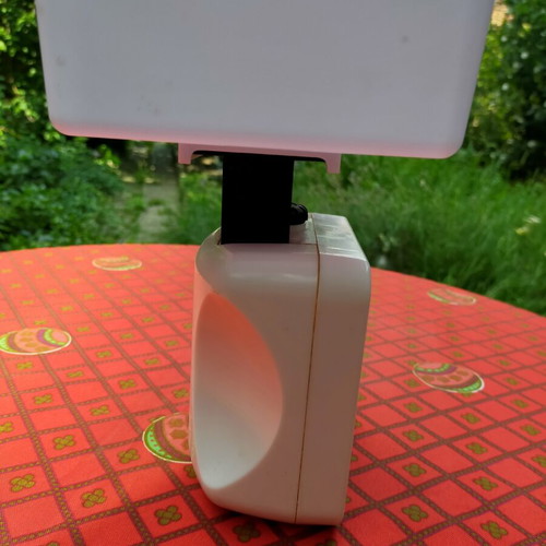 Kitchen scale used, white