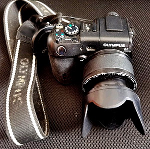 Olympus C-8080 Wide Zoom