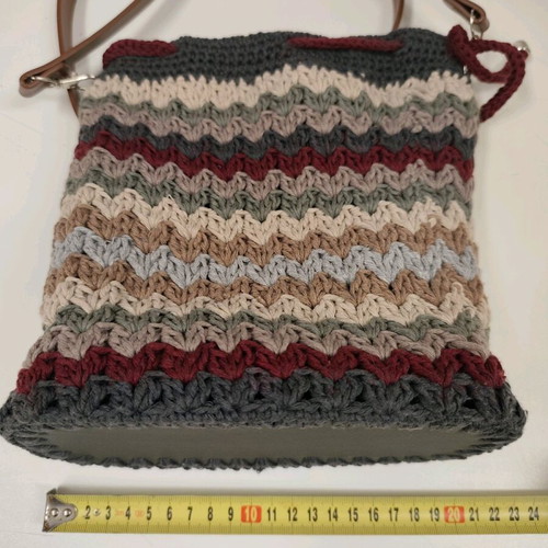 Handmade bucket bag like new, multicolor shoulder style