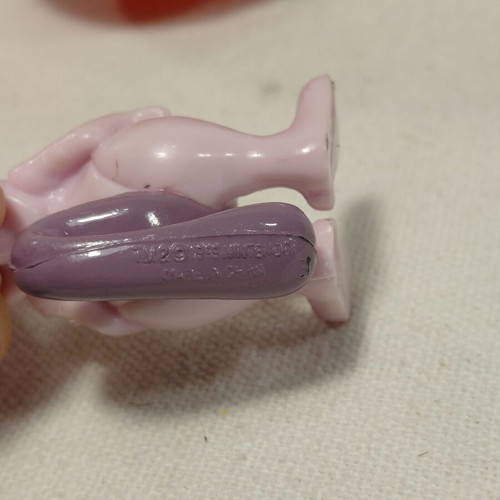 Pokemon Candy Container Mewtu Figurine and Pokeball 1999 vintage used