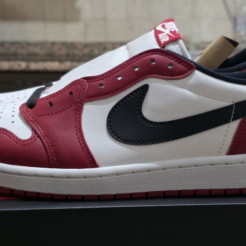 Air Jordan 1 Retro Low OG sneakers size 45.5
