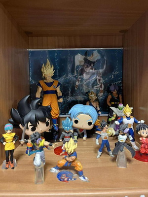 Dragon Ball figures collection like new