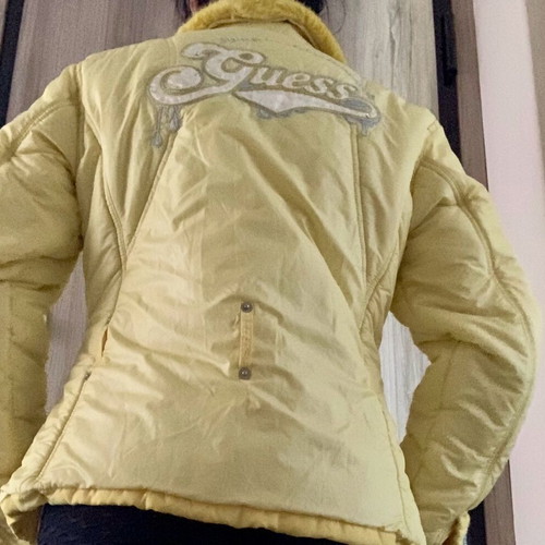 Guess puffer jacket like new, size S