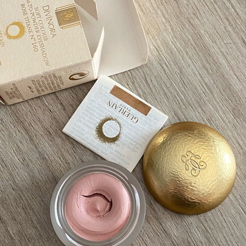 Guerlain Divinora Cream-to-Powder Eyeshadow 160 Rose Titane like new