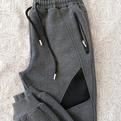 Winter tracksuit like new for boys, size S, black and gray