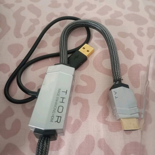Thor Image Enhancing HDMI Cable like new for 1080 to 4K upscaling