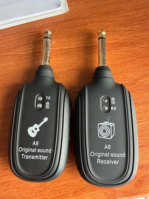 A8 Guitar Wireless Transmission System