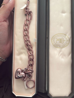Juicy Couture vintage bracelet like new