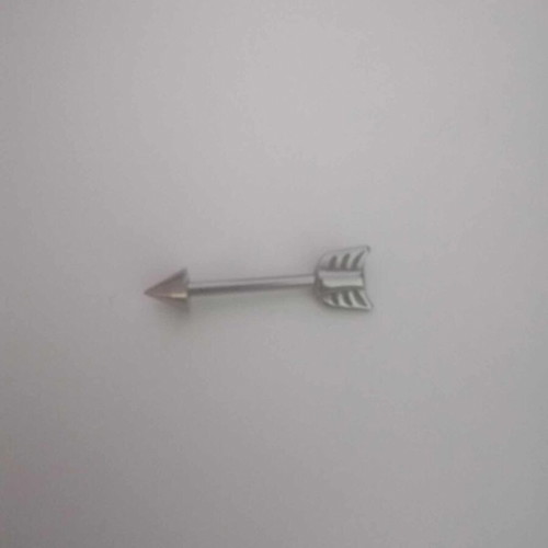 Arrow earring like new, silver