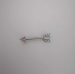 Arrow earring like new, silver