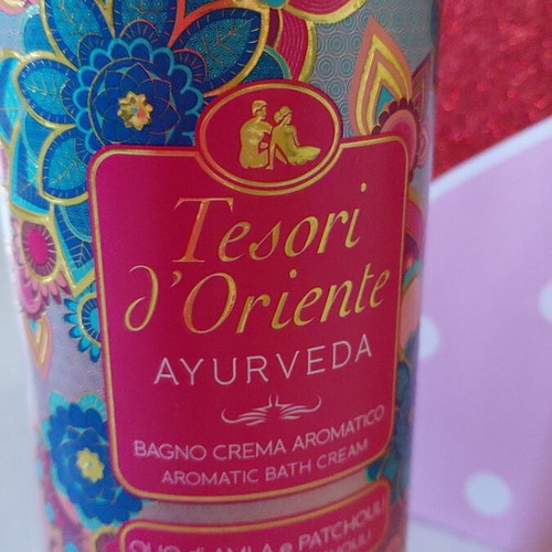 Tesori d'Oriente Ayurveda aromatic bath cream shower gel