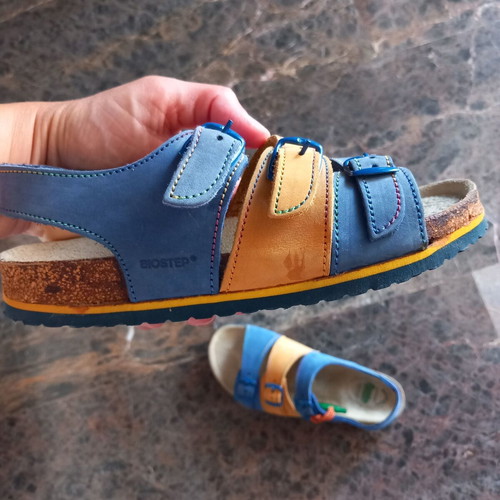 Biostep Anatomical Kids Sandals Size 33 New Blue Yellow